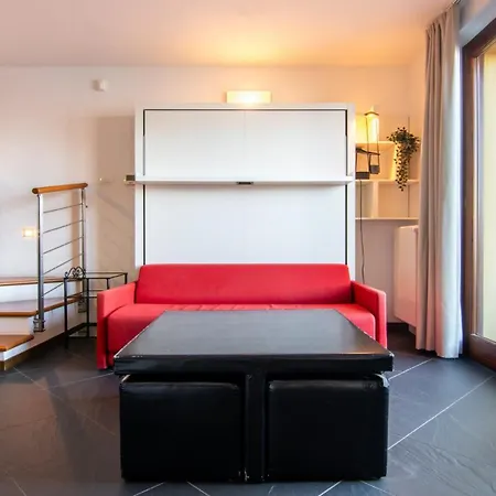 Alto Apartment Perledo